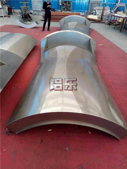 教你怎么寻找一个靠谱的铝幕墙工厂