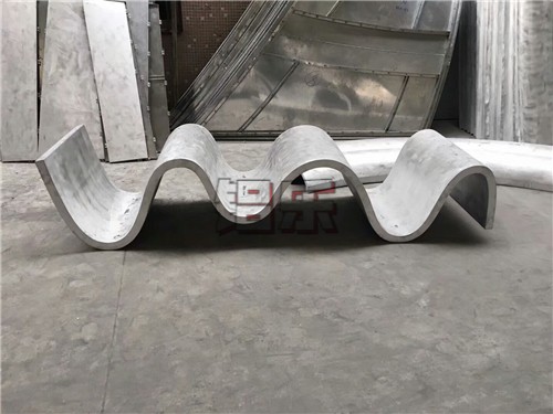 四个要点帮你怎么简单购得好的铝方通