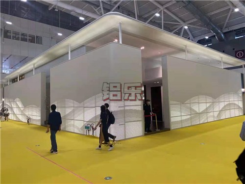 告诉你怎样定购一个优异的冲孔铝单板制作商