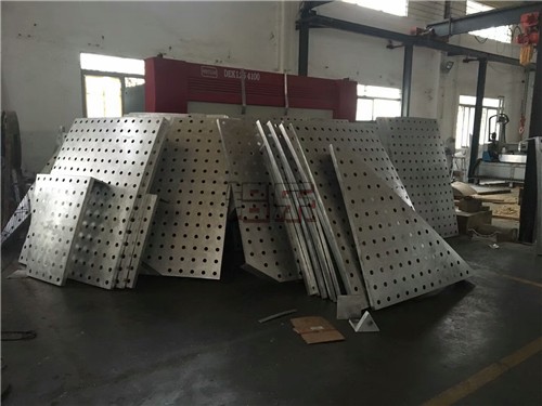 本文三大要点有助于选取高质量的雕花铝单板