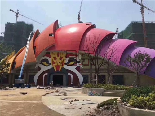 铝乐建材公司告诉您快速选择优质的石纹铝单板