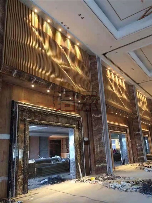 铝乐建材公司告诉您快速选择优质的石纹铝单板