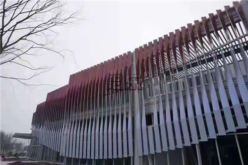 六大重点帮你怎样轻松的订购到优质的木纹铝单板