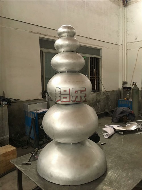 包柱铝单板啥子牌子好？教你选购过硬包柱铝单板？
