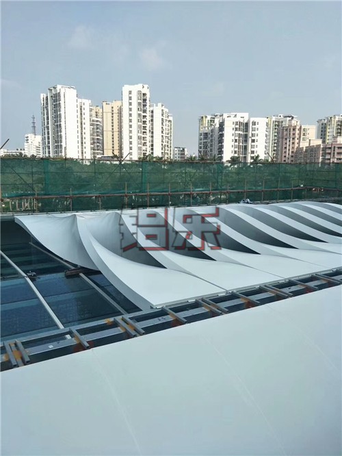 铝乐建材教大伙怎么样选择优质蜂窝铝板