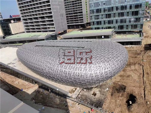 铝乐教您怎样采购到优质的石纹铝单板